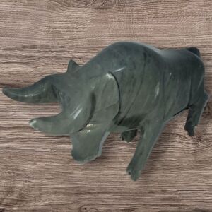 GREY AND BLACK POLISHED MARBLE BULL